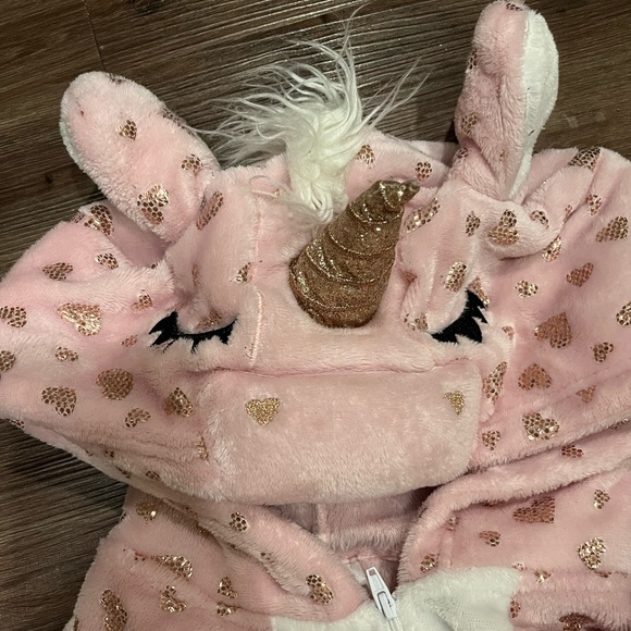 Adult unicorn onesie!! - Picture 2 of 3